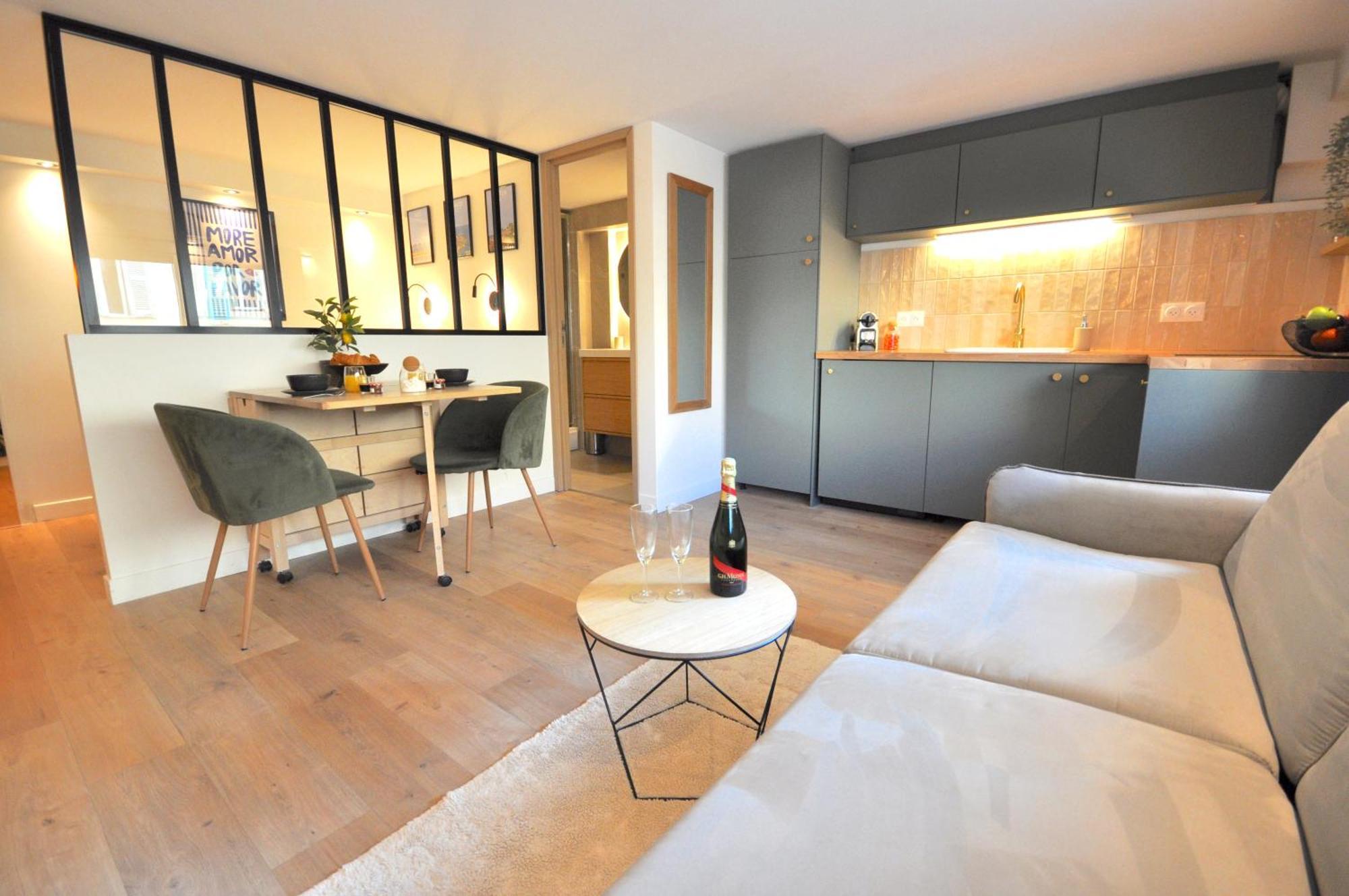 Monaco # Menton - 4 Persons - Hypercenter - Private Parking - Full Renovated - Clim - Fast Wifi - Beach And Sun Eksteriør billede