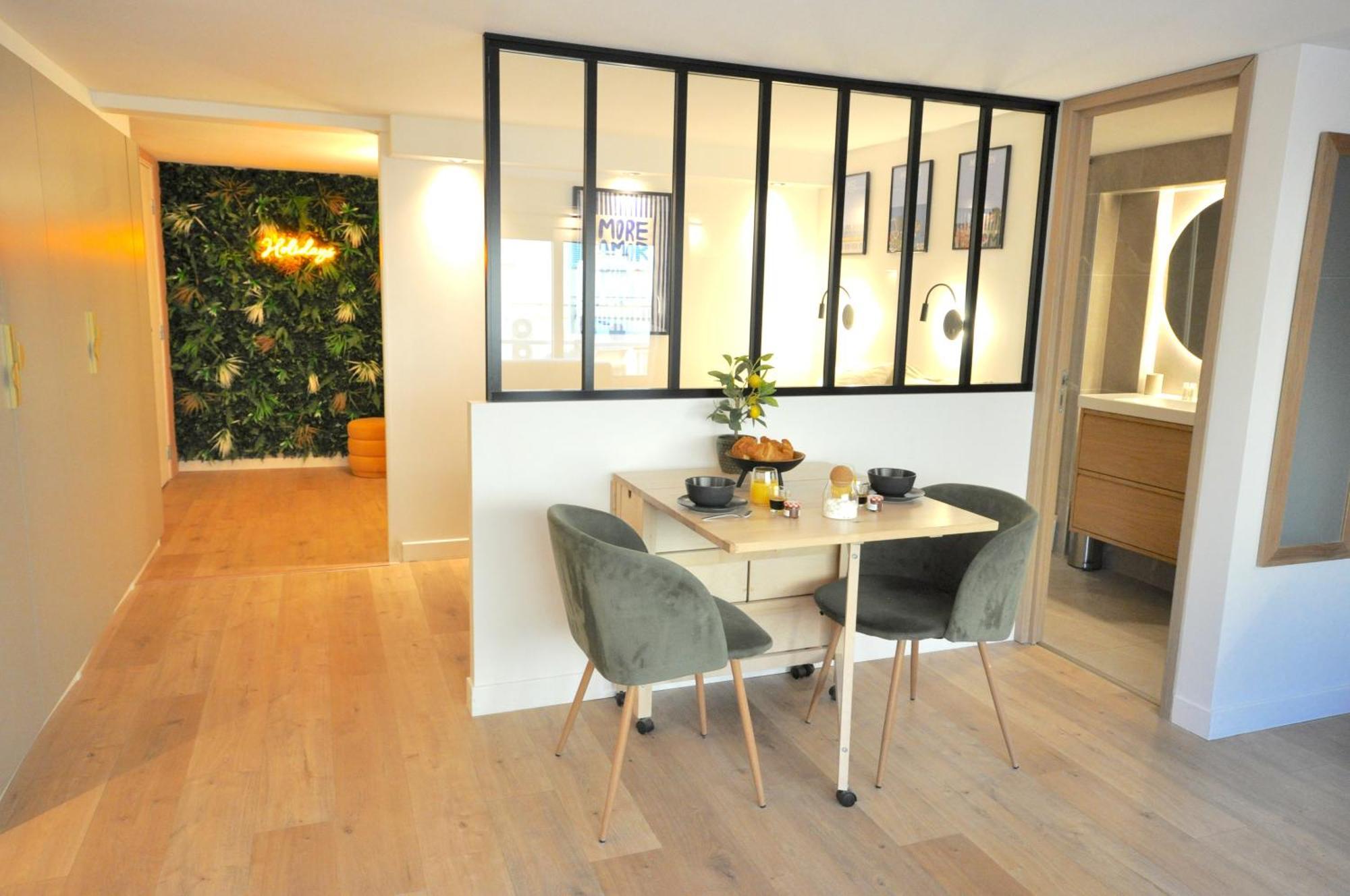 Monaco # Menton - 4 Persons - Hypercenter - Private Parking - Full Renovated - Clim - Fast Wifi - Beach And Sun Eksteriør billede
